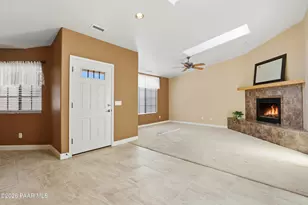 3230 Iris Ln, Prescott, AZ 86305 - Photo 6