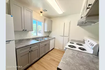 566 Lincoln Avenue #C, Prescott, AZ 86301 - Photo 4