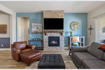 8636 N Wandering Creek Road, Prescott Valley, AZ 86315 - Photo 6