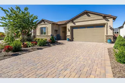8636 N Wandering Creek Road, Prescott Valley, AZ 86315 - Photo 2