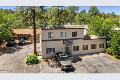 729 W Gurley Street, Prescott, AZ 86305 - Photo 2