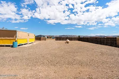 26875 N Kitty Hawk Lane, Paulden, AZ 86334 - Photo 18