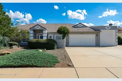 10479 E Old Black Canyon Highway, Dewey-Humboldt, AZ 86327 - Photo 1