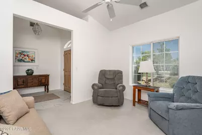 10479 E Old Black Canyon Highway, Dewey-Humboldt, AZ 86327 - Photo 6
