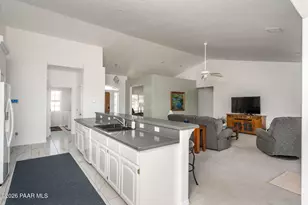 10479 E Old Black Canyon Hwy, Dewey-Humboldt, AZ 86327 - Photo 14