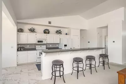 10479 E Old Black Canyon Highway, Dewey-Humboldt, AZ 86327 - Photo 10