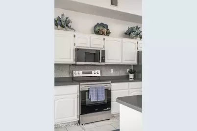10479 E Old Black Canyon Highway, Dewey-Humboldt, AZ 86327 - Photo 10