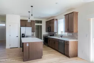 26936 N Chicory Wy, Paulden, AZ 86334 - Photo 8