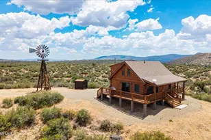 11850 W Faded Whistle Rd, Skull Valley, AZ 86338 - Photo 32