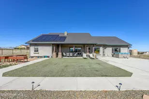 8675 N Buffalo Hill Ct, Prescott Valley, AZ 86315 - Photo 36