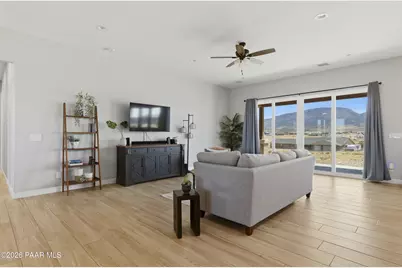 9330 N Concho Street, Prescott Valley, AZ 86315 - Photo 10