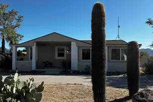 23895 W Cannon Dr, Congress, AZ 85332 - Photo 2