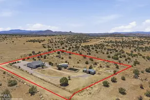 23962 N Headwaters Rd, Paulden, AZ 86334 - Photo 36
