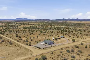 23962 N Headwaters Rd, Paulden, AZ 86334 - Photo 40