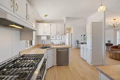 22340 N Sunny Lane, Paulden, AZ 86334 - Photo 6