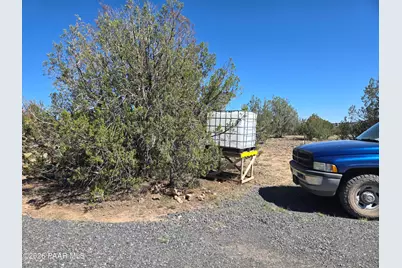 13 W Couchman Trail, Ash Fork, AZ 86320 - Photo 16