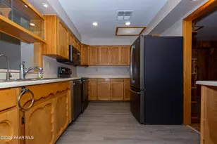 811 W Rosser St, Prescott, AZ 86301 - Photo 2