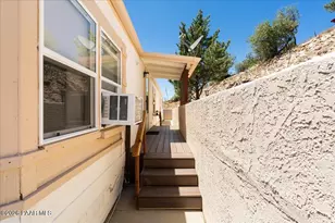 2225 Hillside Loop Rd, Prescott, AZ 86301 - Photo 26