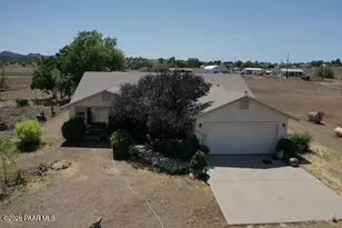 21800 N Windy Hill Ln, Chino Valley, AZ 86323 - Photo 14