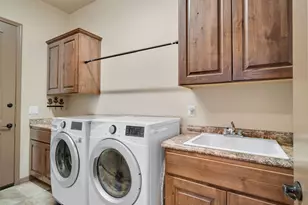 8833 N Grass Vly Ln, Prescott Valley, AZ 86315 - Photo 22