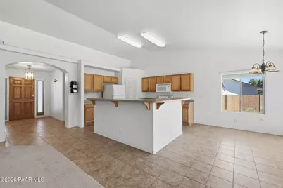 7492 E Peaks Place, Prescott Valley, AZ 86315 - Photo 8
