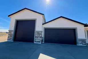 8028 N McWorter Pl, Prescott Valley, AZ 86315 - Photo 2