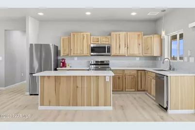 26180 N Vineyard Lane, Paulden, AZ 86334 - Photo 14