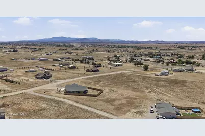 26180 N Vineyard Lane, Paulden, AZ 86334 - Photo 42