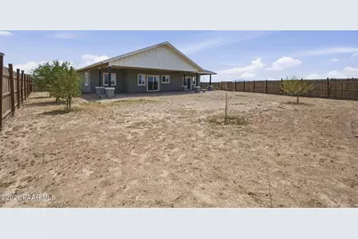 26180 N Vineyard Lane, Paulden, AZ 86334 - Photo 36