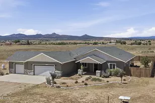 26180 N Vineyard Ln, Paulden, AZ 86334 - Photo 6
