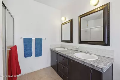 17455 E Old Cherry Road, Dewey-Humboldt, AZ 86327 - Photo 8