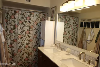 1375 E New York Place, Chino Valley, AZ 86323 - Photo 10