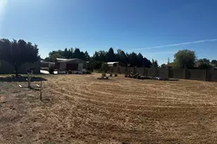 1375 E New York Pl, Chino Valley, AZ 86323 - Photo 16
