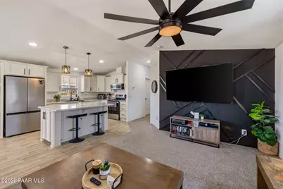 425 W Acapulco Way, Paulden, AZ 86334 - Photo 8