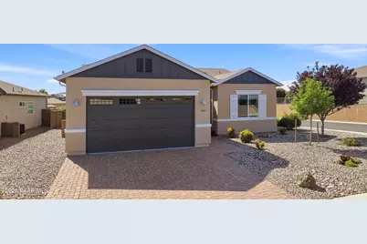 966 N Diaz Street, Dewey-Humboldt, AZ 86327 - Photo 1
