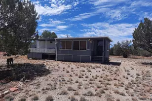 31935 W Calle Belleza, Seligman, AZ 86337 - Photo 1