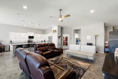 876 N Diaz Street, Prescott Valley, AZ 86327 - Photo 4