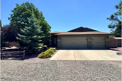 7901 E Larkspur Lane, Prescott Valley, AZ 86314 - Photo 1