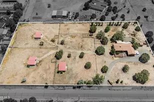885 W Rolling Hills Rd, Paulden, AZ 86334 - Photo 2