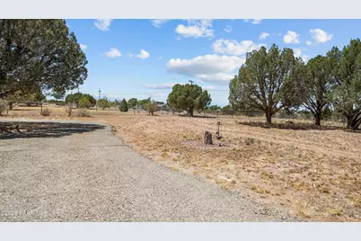 885 W Rolling Hills Road, Paulden, AZ 86334 - Photo 54