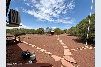 17169 Beale Wagon Road, Seligman, AZ 86337 - Photo 16