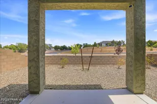 6873 E Byron Pl, Prescott Valley, AZ 86314 - Photo 18