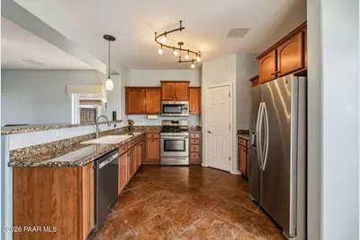 558 N Casa Bella Avenue, Dewey-Humboldt, AZ 86327 - Photo 8