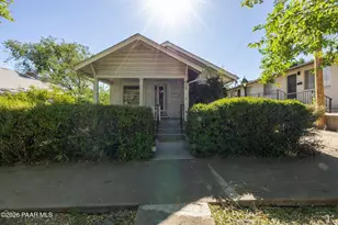 329 N Pleasant St, Prescott, AZ 86301 - Photo 1