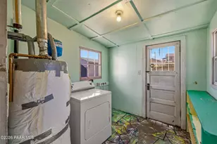 335 N Pleasant St, Prescott, AZ 86301 - Photo 14
