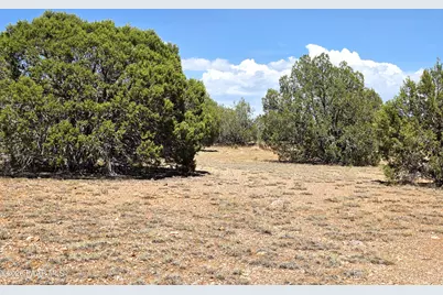3200 W Poppy Road, Ash Fork, AZ 86320 - Photo 32