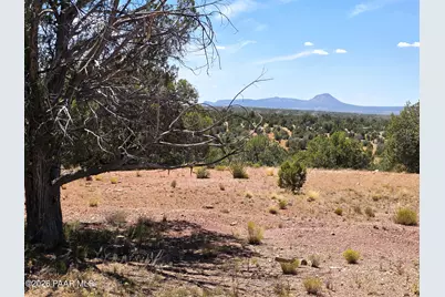 3200 W Poppy Road, Ash Fork, AZ 86320 - Photo 1