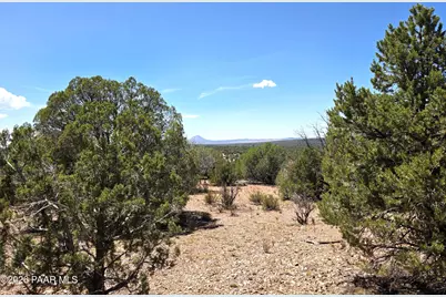 3200 W Poppy Road, Ash Fork, AZ 86320 - Photo 2