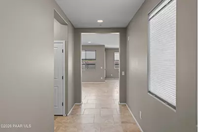 9272 W Wood Drive, Peoria, AZ 85381 - Photo 4