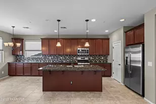 9272 W Wood Dr, Peoria, AZ 85381 - Photo 10